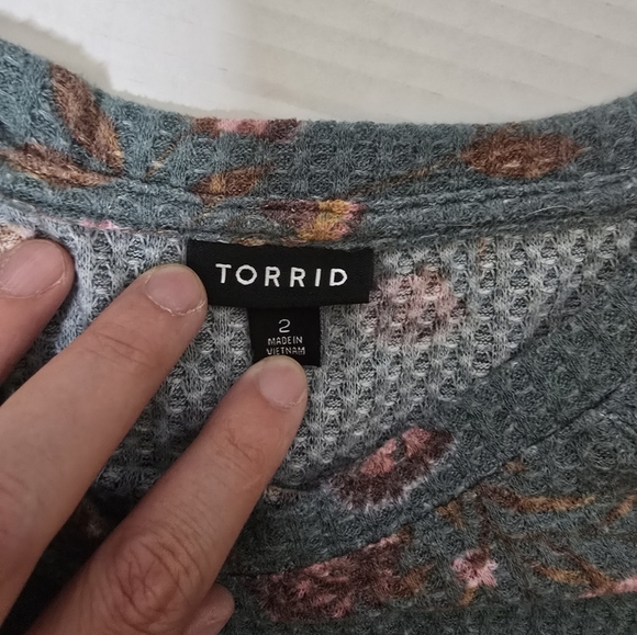 Torrid Classic Fit Waffle Crew Neck Shirt - Picture 2 of 3